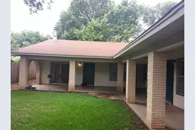 1724 W Sanford Street #D, Arlington, TX 76012 - Photo 2