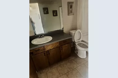 1724 W Sanford Street #D, Arlington, TX 76012 - Photo 16