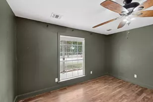 4600 Hunters Glen Ct, Granbury, TX 76048 - Photo 28