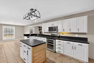 4600 Hunters Glen Ct, Granbury, TX 76048 - Photo 14