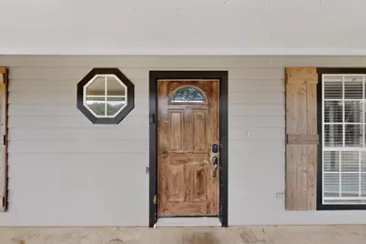 4600 Hunters Glen Court, Granbury, TX 76048 - Photo 6