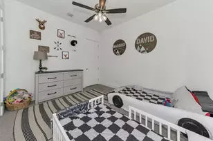 1040 Agnes N, Springtown, TX 76082 - Photo 30