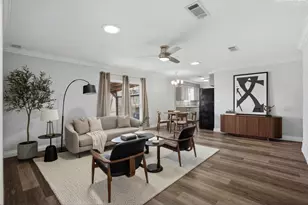 7017 Crabtree Ln, North Richland Hills, TX 76182 - Photo 10