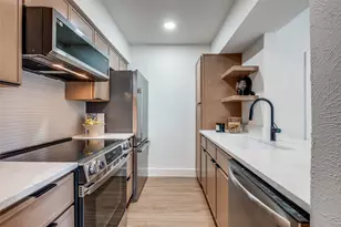 4020 Holland Ave, Dallas, TX 75219 - Photo 14