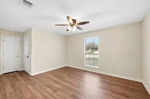 710 Erath St, Meridian, TX 76665 - Photo 18