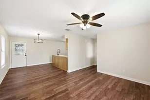 710 Erath St, Meridian, TX 76665 - Photo 8