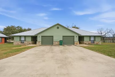 710 Erath Street, Meridian, TX 76665 - Photo 6