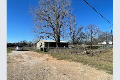 1520 Old Dallas Road, Bellmead, TX 76705 - Photo 1