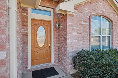 2433 Forest Creek Drive, Fort Worth, TX 76123 - Photo 32