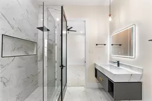 4717 Linnet Ln, Dallas, TX 75209 - Photo 34