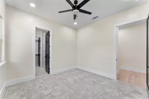 4717 Linnet Ln, Dallas, TX 75209 - Photo 32