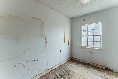 1205 Oak Street, Grand Prairie, TX 75050 - Photo 8