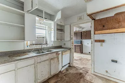 1205 Oak Street, Grand Prairie, TX 75050 - Photo 10