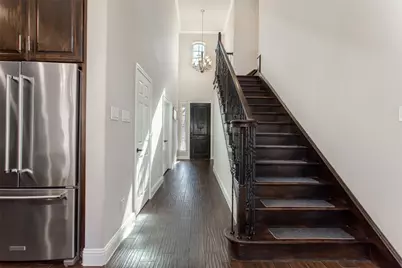 2219 Cochran Street, Irving, TX 75062 - Photo 6