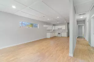 3402 Jeffries St, Dallas, TX 75215 - Photo 12