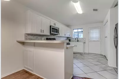 7829 Cardinal Court, North Richland Hills, TX 76180 - Photo 8