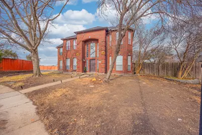 8701 Creekside Drive, Rowlett, TX 75089 - Photo 2