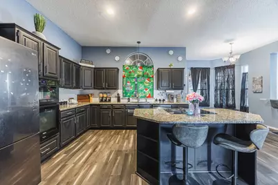 8701 Creekside Drive, Rowlett, TX 75089 - Photo 8