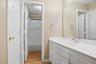 2910 St Vincent Dr, Mansfield, TX 76063 - Photo 34