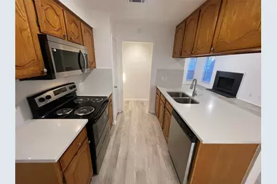 2424 Sherry Street, Arlington, TX 76014 - Photo 6