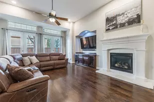 11327 Mounts Run Dr, Dallas, TX 75218 - Photo 10