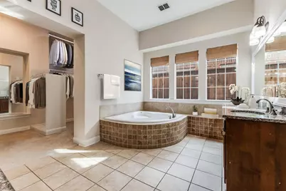 11327 Mounts Run Drive, Dallas, TX 75218 - Photo 18