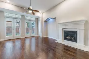 11327 Mounts Run Dr, Dallas, TX 75218 - Photo 14