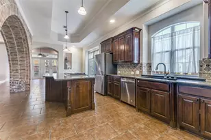 11327 Mounts Run Dr, Dallas, TX 75218 - Photo 10
