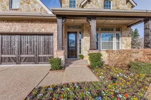 11327 Mounts Run Dr, Dallas, TX 75218 - Photo 2