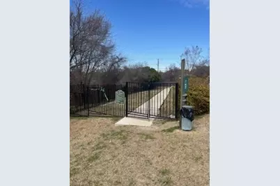 11327 Mounts Run Drive, Dallas, TX 75218 - Photo 34
