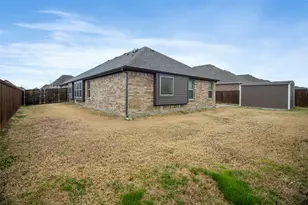525 Redbud Dr, Royse City, TX 75189 - Photo 22