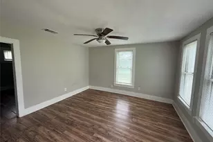 1013 Tejas Ln, Stephenville, TX 76401 - Photo 8
