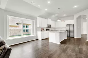 208 Rosemary Dr, Azle, TX 76020 - Photo 8