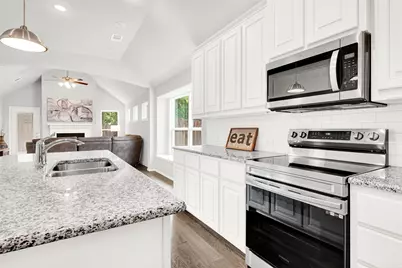 208 Rosemary Drive, Azle, TX 76020 - Photo 6