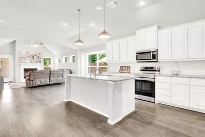 208 Rosemary Drive, Azle, TX 76020 - Photo 2