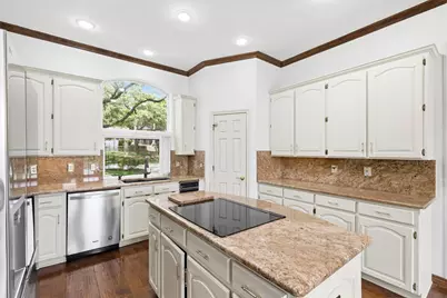 1003 N Wiltshire Drive, Carrollton, TX 75007 - Photo 8