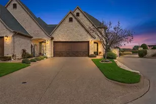 2400 Vineyard Dr, Granbury, TX 76048 - Photo 1