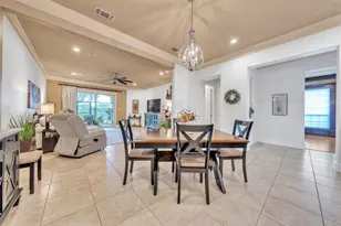 2400 Vineyard Dr, Granbury, TX 76048 - Photo 8