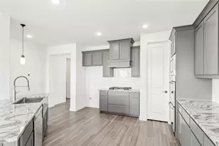 415 Birkdale Ln, Red Oak, TX 75154 - Photo 10