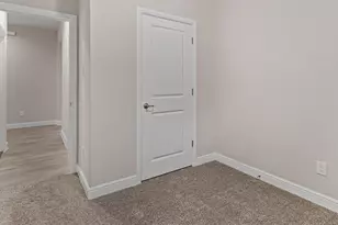 1921 Cherokee Ln, Cleburne, TX 76033 - Photo 26