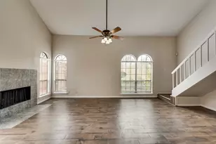 2642 Encina, Irving, TX 75038 - Photo 2