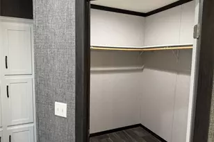 20733 Joe Paul, Chandler, TX 75758 - Photo 14