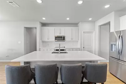 185 Chester Road, Springtown, TX 76082 - Photo 8