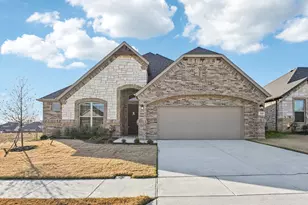 213 Navajo Trail, Alvarado, TX 76009 - Photo 2