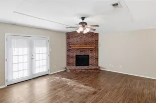 773 Parkview Dr, Burleson, TX 76028 - Photo 6