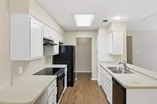 773 Parkview Dr, Burleson, TX 76028 - Photo 4