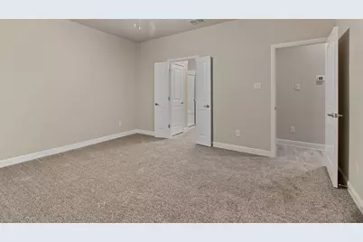 1926 Jackson Street, Cleburne, TX 76033 - Photo 12