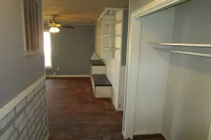 602 E Texas St, Crowell, TX 79227 - Photo 12