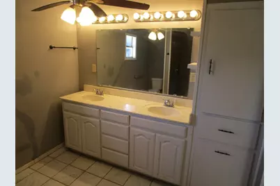 602 E Texas Street, Crowell, TX 79227 - Photo 32