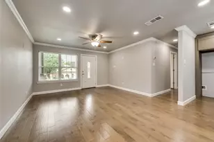 600 N 1st St, Midlothian, TX 76065 - Photo 4